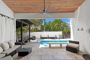 1050 Brooks Ln, Delray Beach, FL 33483 - Photo 16