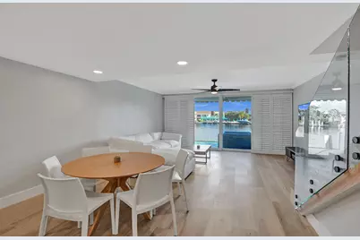 876 Jeffery Street, Boca Raton, FL 33487 - Photo 8