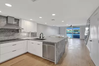 876 Jeffery Street, Boca Raton, FL 33487 - Photo 4