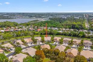 10633 Pelican Dr, Wellington, FL 33414 - Photo 32