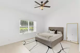 10633 Pelican Dr, Wellington, FL 33414 - Photo 12