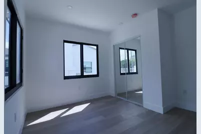 3040 NW 13th Avenue, Miami, FL 33142 - Photo 12