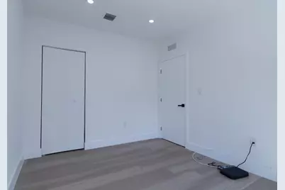 3040 NW 13th Avenue, Miami, FL 33142 - Photo 16