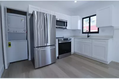 3040 NW 13th Avenue, Miami, FL 33142 - Photo 4