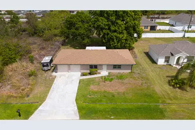 549 SW Buswell Avenue, Port Saint Lucie, FL 34983 - Photo 1