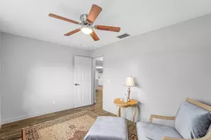 549 SW Buswell Ave, Port Saint Lucie, FL 34983 - Photo 18