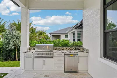 13621 Le Christine Drive, Palm Beach Gardens, FL 33412 - Photo 38