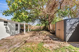 2192 Bonnie Dr, West Palm Beach, FL 33415 - Photo 52