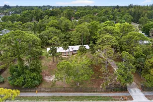16932 Okeechobee Blvd, The Acreage, FL 33470 - Photo 58