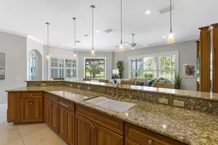 842 Carolina Cir SW, Vero Beach, FL 32962 - Photo 22