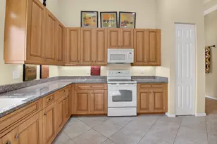 9571 Isles Cay Dr, Delray Beach, FL 33446 - Photo 16
