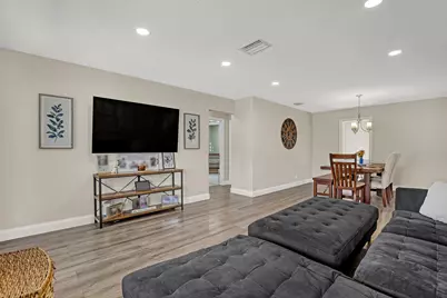 1210 Skylark Lane, Lantana, FL 33462 - Photo 10