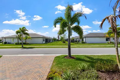 11919 SW Backshore Drive, Port Saint Lucie, FL 34987 - Photo 4