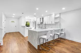 27 Stratford Ln Ln W, Boynton Beach, FL 33436 - Photo 4