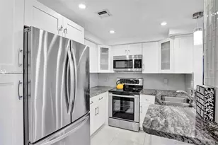 1350 River Reach Dr, Fort Lauderdale, FL 33315 - Photo 8