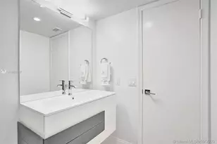 1350 River Reach Dr, Fort Lauderdale, FL 33315 - Photo 20