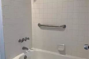 125 SW 3rd St, Pompano Beach, FL 33060 - Photo 10