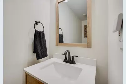 1111 E Las Olas Boulevard #410, Fort Lauderdale, FL 33301 - Photo 16