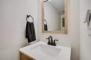 1111 E Las Olas Blvd, Fort Lauderdale, FL 33301 - Photo 16
