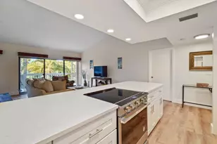 11863 Wimbledon Circle, Wellington, FL 33414 - Photo 6