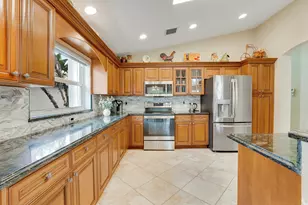 6818 Rienzo St, Wellington, FL 33467 - Photo 10