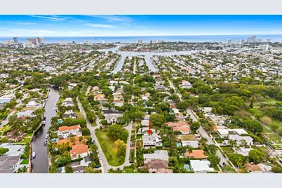 1004 SE 11th Street, Fort Lauderdale, FL 33316 - Photo 1