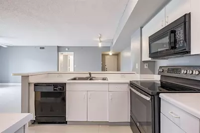 2600 S University Drive #124, Davie, FL 33328 - Photo 8
