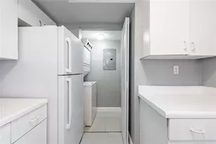 2600 S University Dr, Davie, FL 33328 - Photo 6