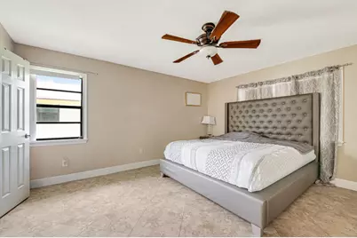 4917 Luqui Court, West Palm Beach, FL 33415 - Photo 4
