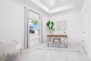 1004 SW 35th St, Palm City, FL 34990 - Photo 6