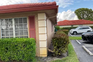 1473 SW 27th Ave, Boynton Beach, FL 33426 - Photo 4