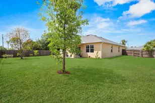 462 SW Kaabe Ave, Port Saint Lucie, FL 34953 - Photo 40