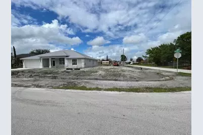 5315 NW Milner Drive, Port Saint Lucie, FL 34983 - Photo 2