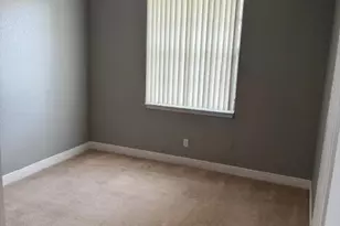 522 SE Nome Dr, Port Saint Lucie, FL 34984 - Photo 14