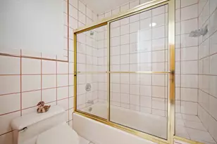 19340 SW 190th St, Miami, FL 33187 - Photo 34