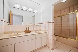 19340 SW 190th St, Miami, FL 33187 - Photo 34