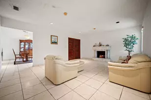 19340 SW 190th St, Miami, FL 33187 - Photo 10