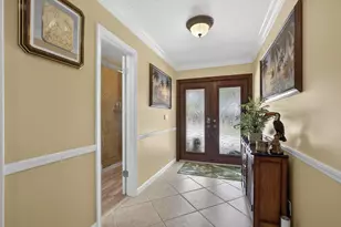 9 Kintyre Rd, Palm Beach Gardens, FL 33418 - Photo 8