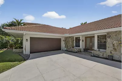 9 Kintyre Road, Palm Beach Gardens, FL 33418 - Photo 4