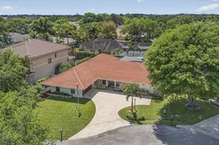 9 Kintyre Rd, Palm Beach Gardens, FL 33418 - Photo 72