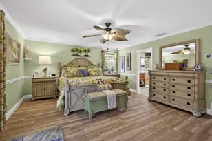 9 Kintyre Rd, Palm Beach Gardens, FL 33418 - Photo 18