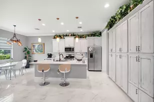 5857 Whippoorwill Cir, The Acreage, FL 33470 - Photo 4