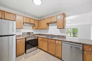 7541 NW 16th St, Plantation, FL 33313 - Photo 1