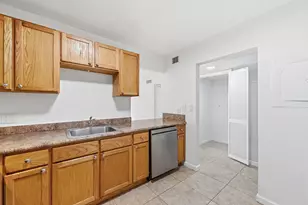 7541 NW 16th St, Plantation, FL 33313 - Photo 4