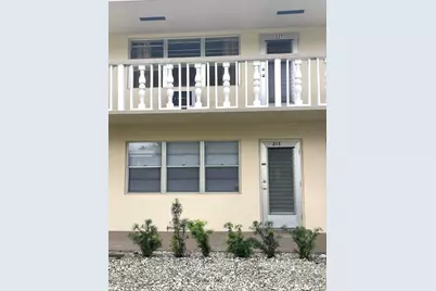 215 Canterbury J, West Palm Beach, FL 33417 - Photo 1