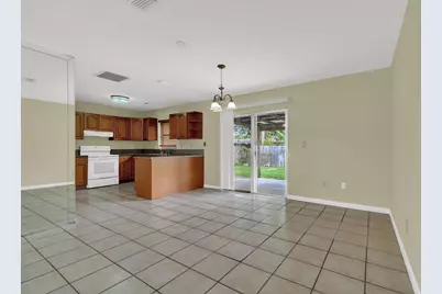 151 NE 26th Avenue, Boynton Beach, FL 33435 - Photo 8