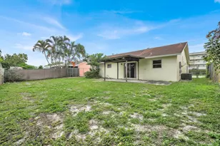 151 NE 26th Ave, Boynton Beach, FL 33435 - Photo 24