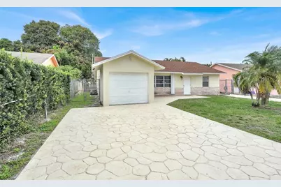 151 NE 26th Avenue, Boynton Beach, FL 33435 - Photo 30