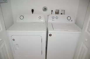 208 SW 7th Ct, Pompano Beach, FL 33060 - Photo 20