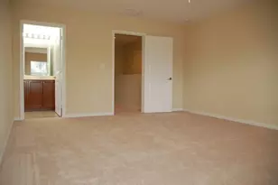 208 SW 7th Ct, Pompano Beach, FL 33060 - Photo 10